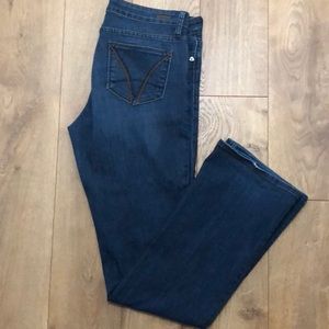 Farrah baby bootcut by Kut